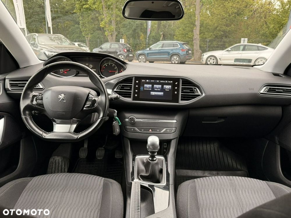 Peugeot 308 - 19