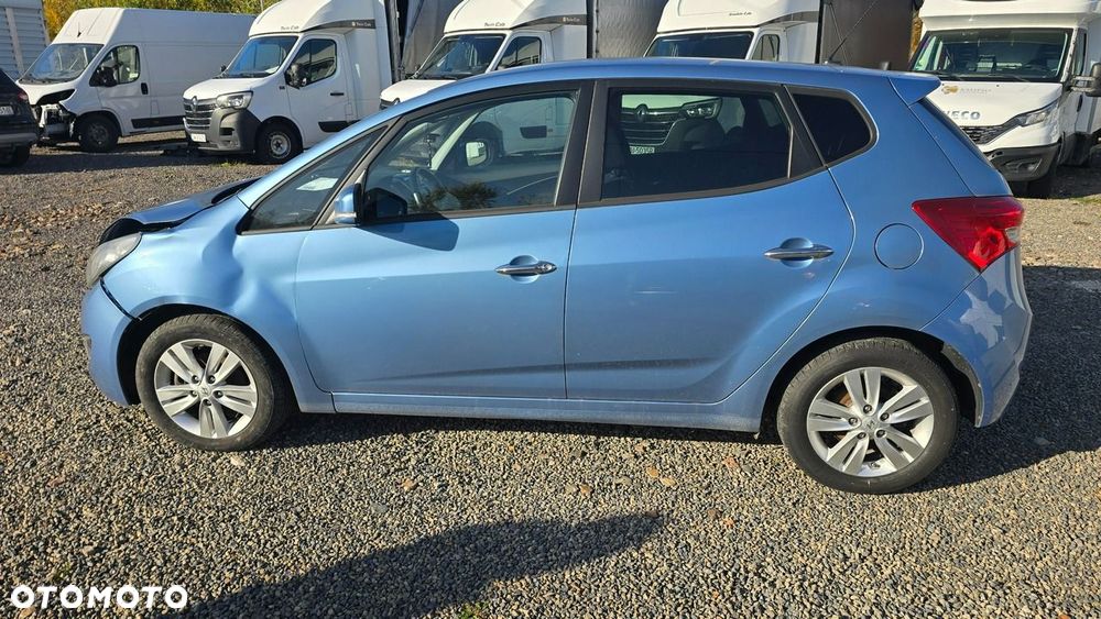 Hyundai Ix20 2010 photo 4
