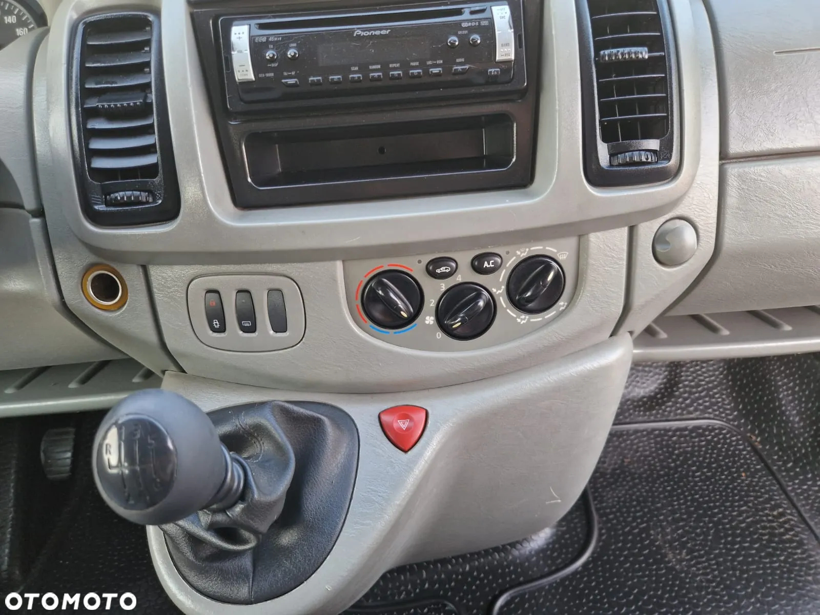 Opel VIVARO L2H1 - 22