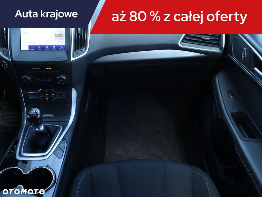 Ford S-Max - 10