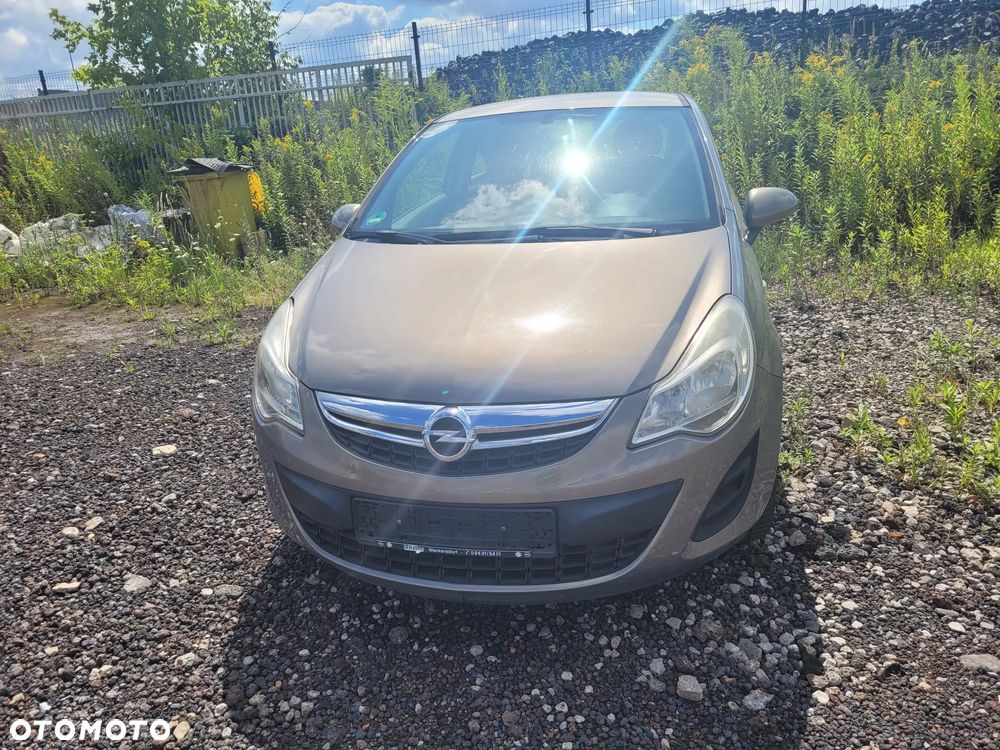 Opel Corsa 1.4 16V Sport - 3
