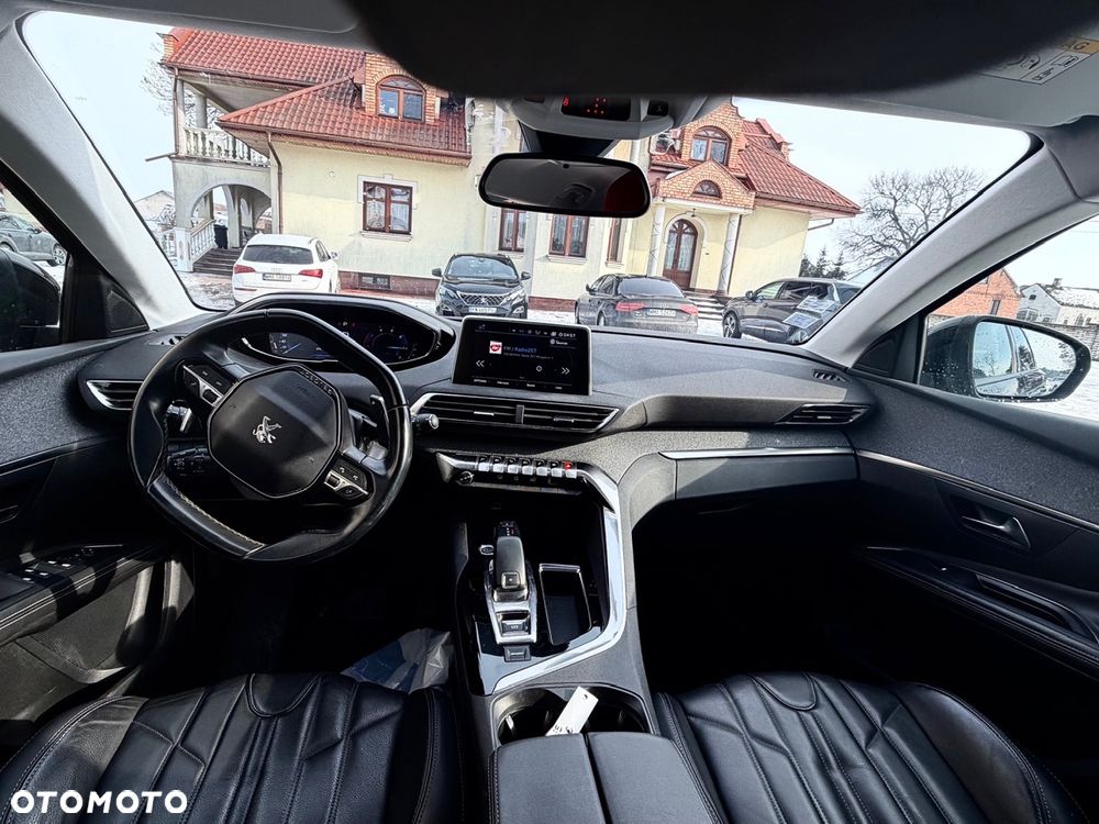 Peugeot 5008 - 17