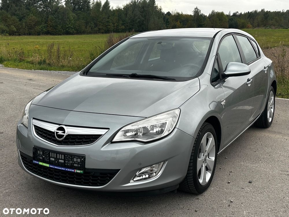 Opel Astra - 1