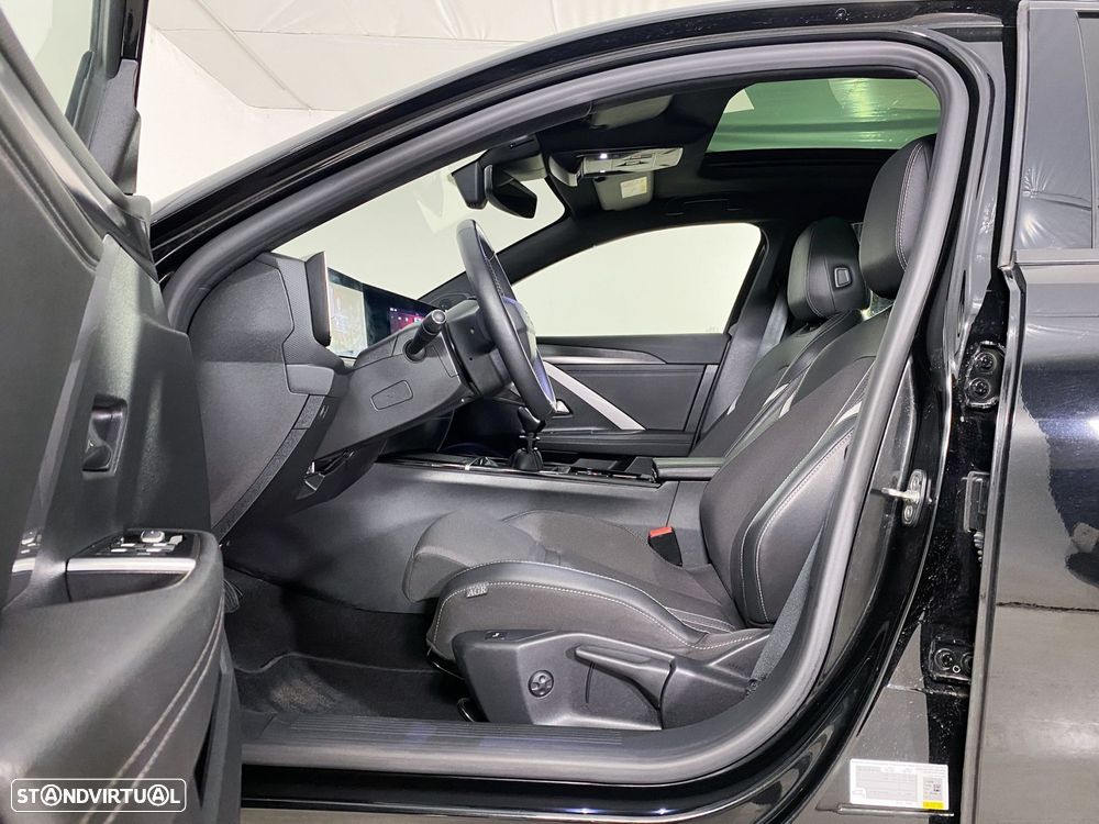 Opel Astra Sports Tourer 1.2 T GS Line - 10