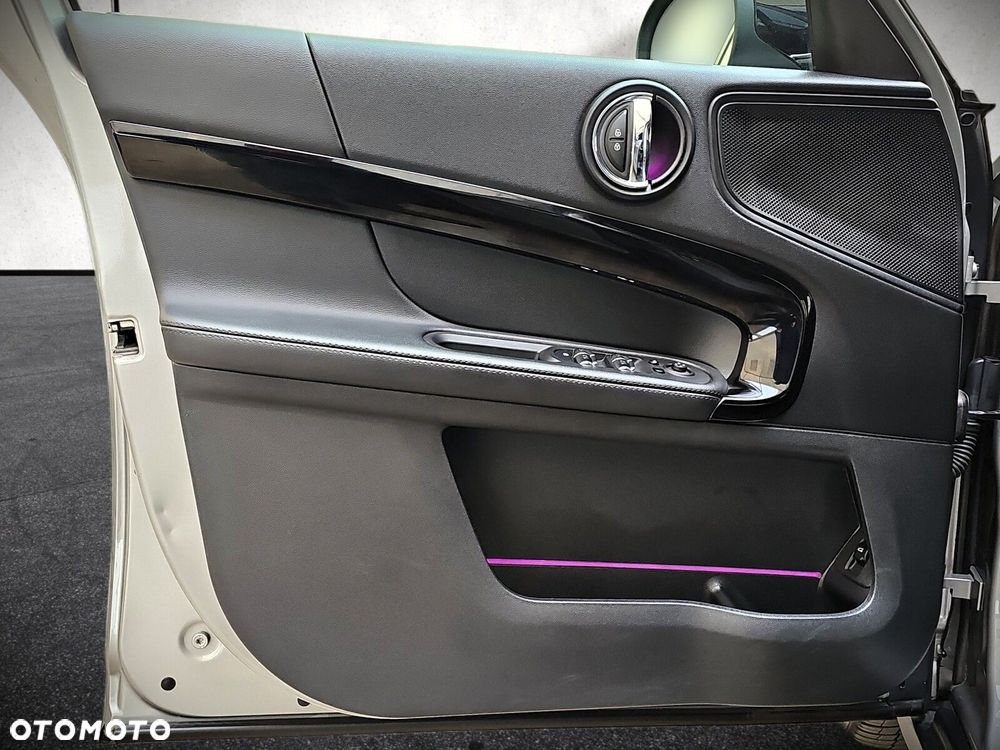 MINI Countryman - 28