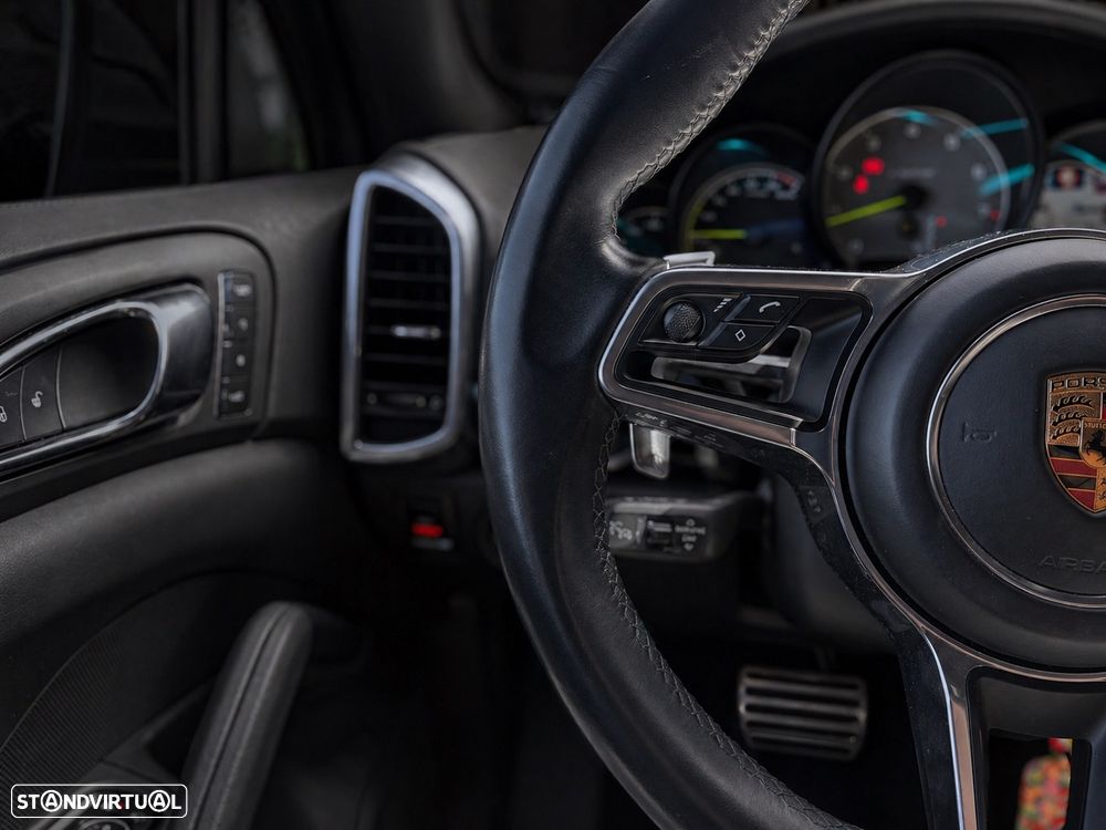 Porsche Cayenne S E-Hybrid Platinum Edition - 20