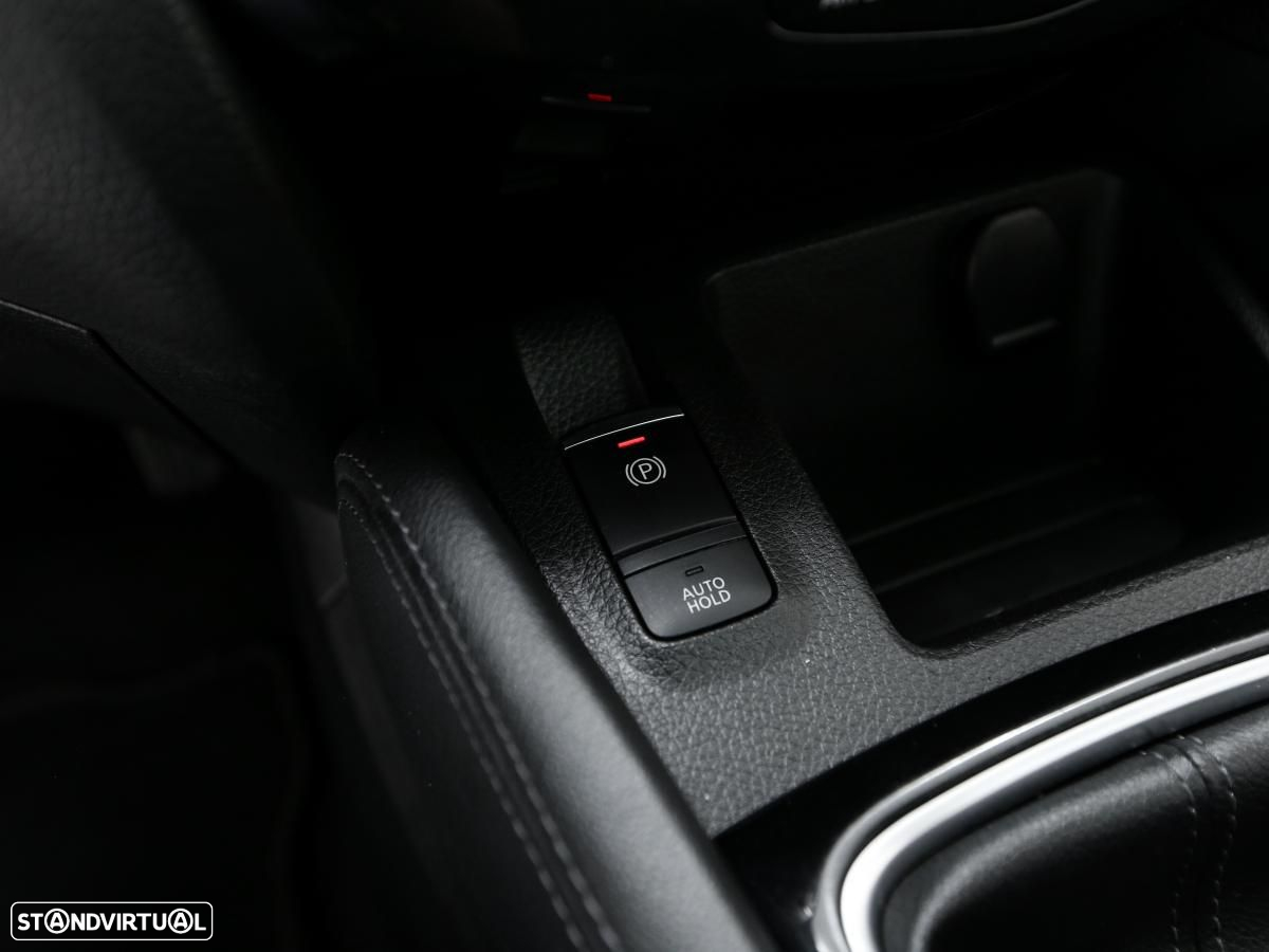 Nissan Qashqai 1.5 dCi N-Connecta - 22