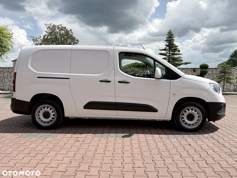 Opel COMBO LONG XL 3 OSOBY *NOWY SILNIK* ŁADOWNOŚC 852 KG HAK 1000KG SERWISOWANY F VAT 23% BOCZNE DZWI TEMPOMAT - 8