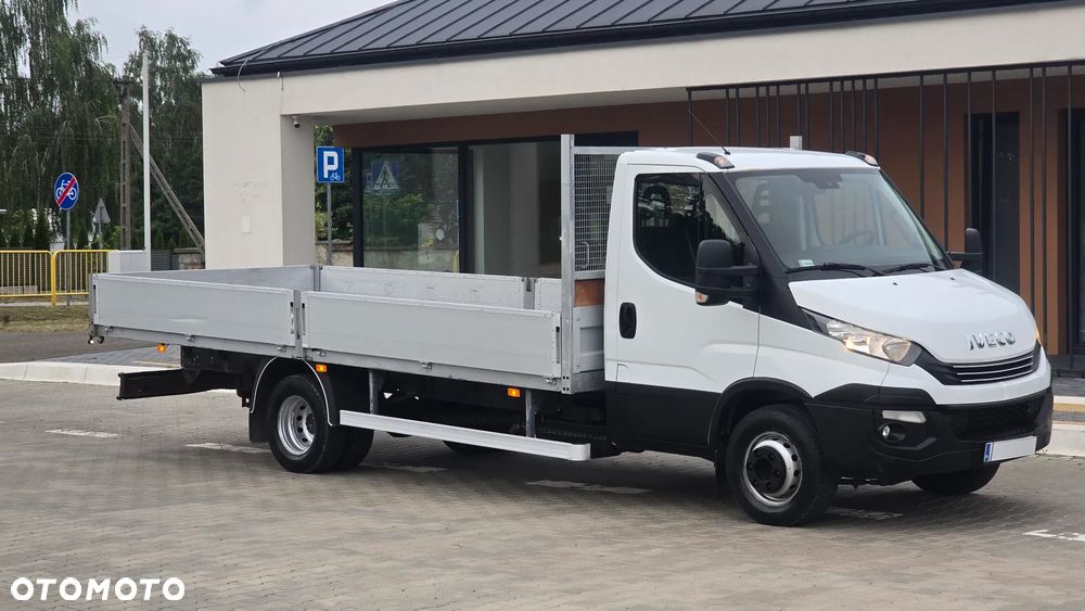 Iveco DAILY 3.0 180KM 10EP 72C18❗❗ŁADOWNOŚĆ 4 TONY / ZABUDOWA ROMCAR 5.20M / SKRZYNIA OTWARTA / ROSTAW OSI 4.35 / SKRZYNIA MANUALNA / TEMPOMAT / BURTY 40CM / SALON POLSKA / 1 WŁASCICIEL -❗❗ - 2