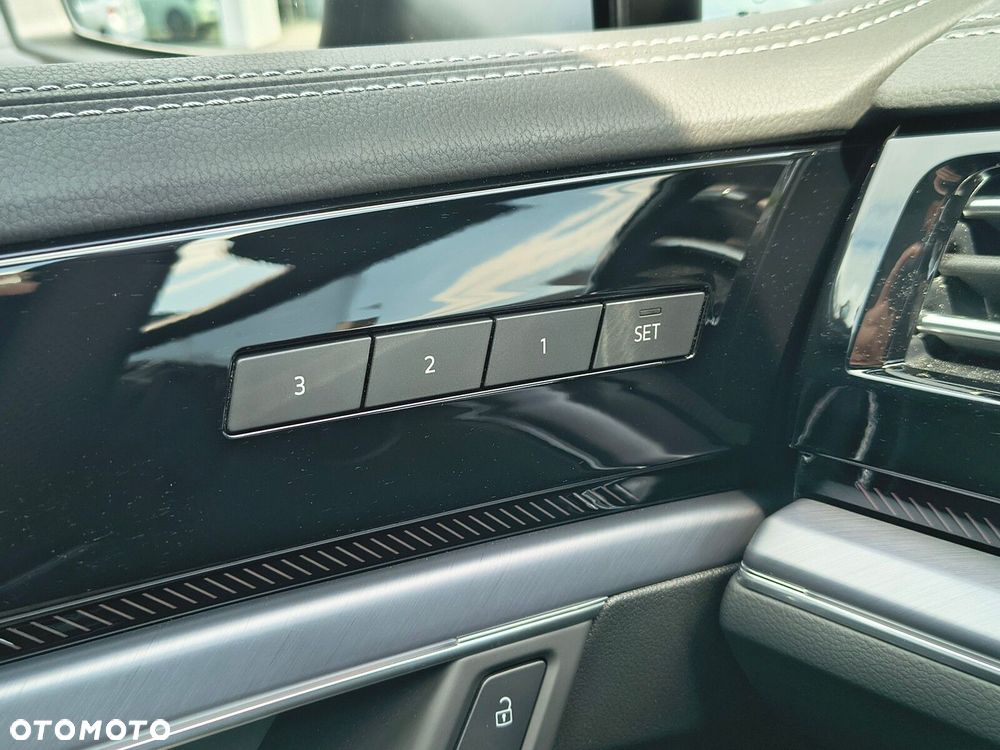 Volkswagen Touareg - 18