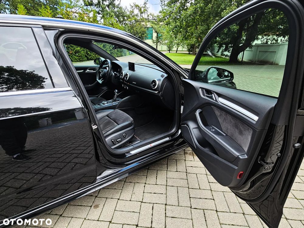 Audi S3 Sportback - 17