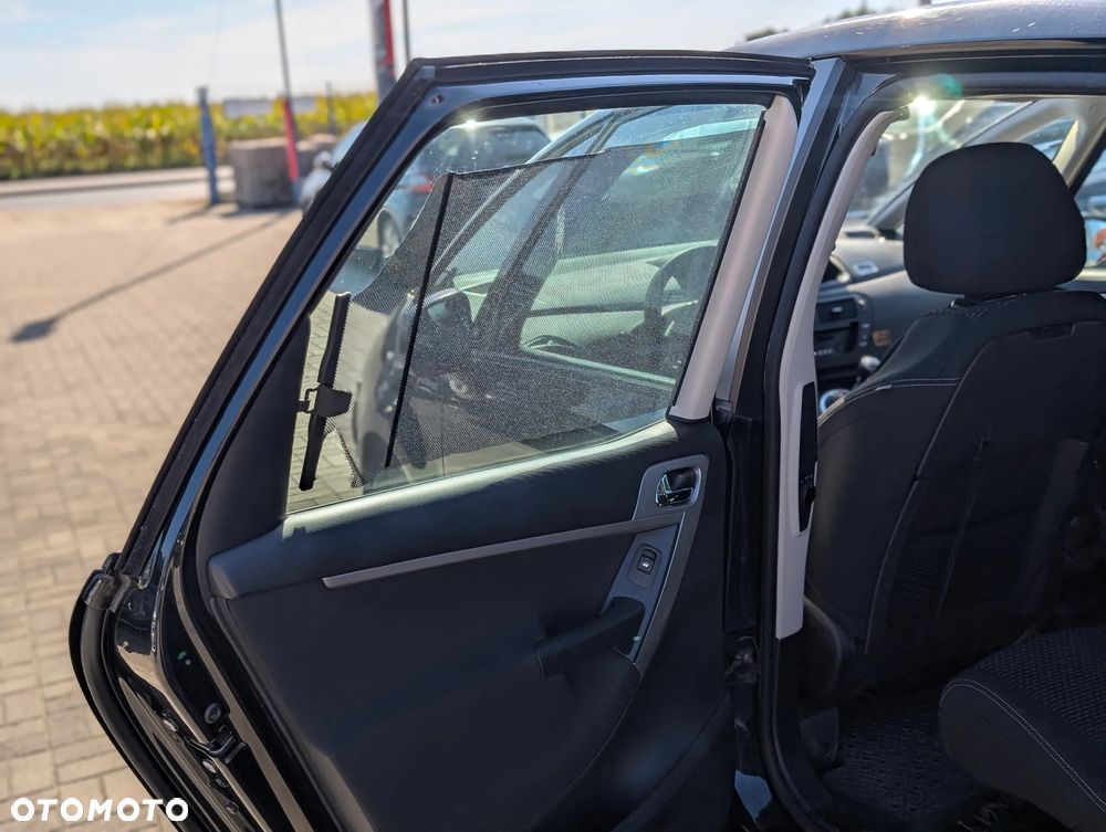 Citroën C4 Picasso 1.6 HDi Selection - 17