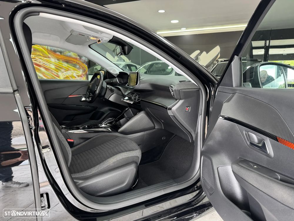 Peugeot e-208 50 kWh Active Pack - 7