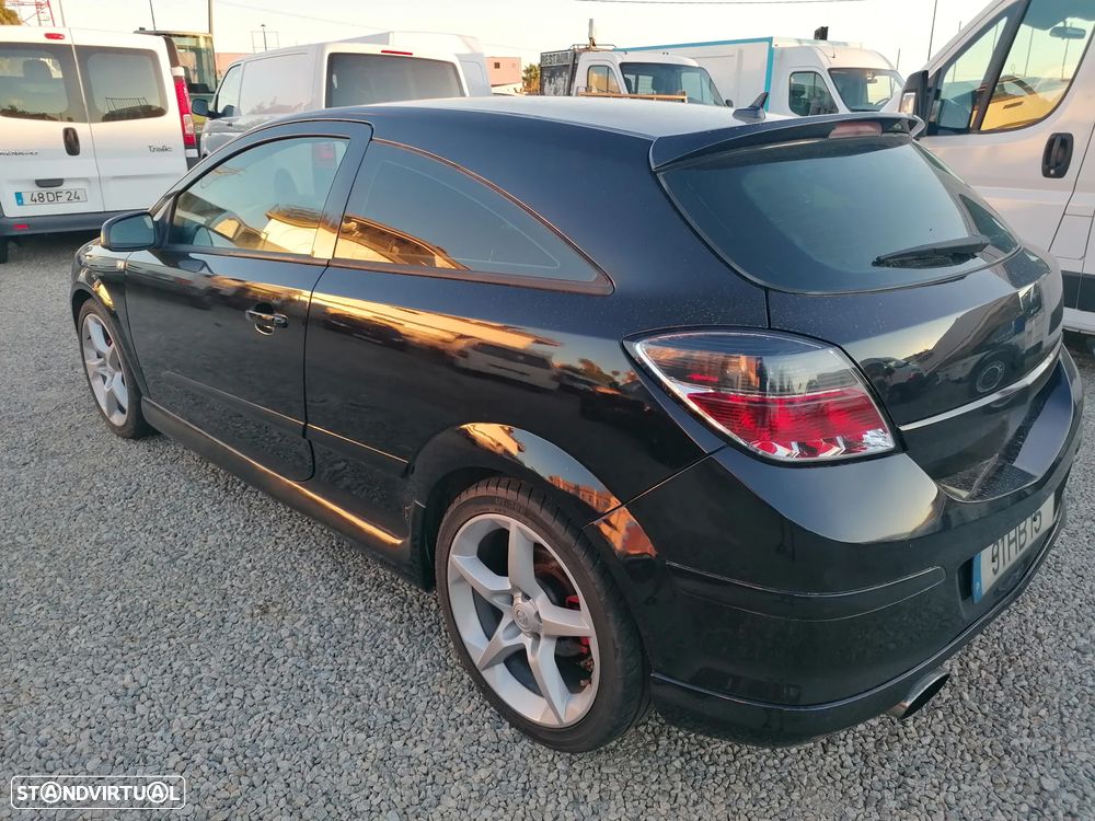 Opel Astra GTC Sport Van - 6