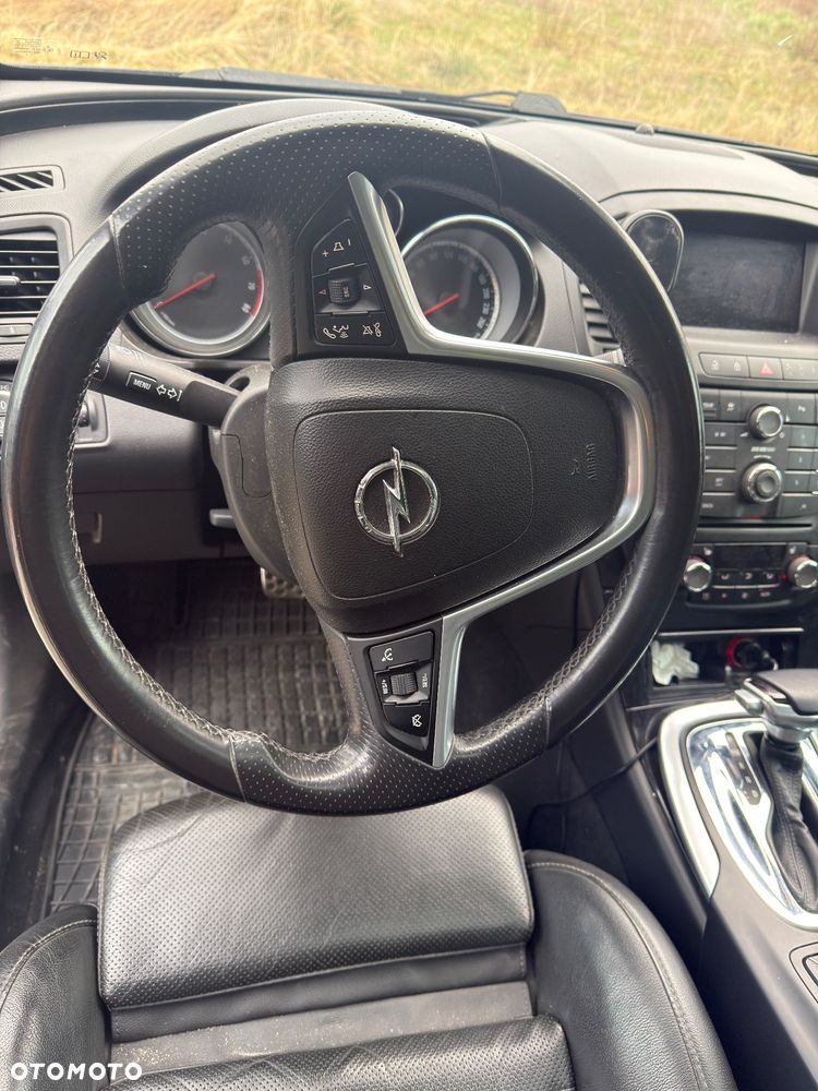 Opel Insignia 2.0 T Sport 4x4 - 12