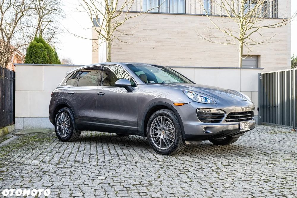 Porsche Cayenne S - 4