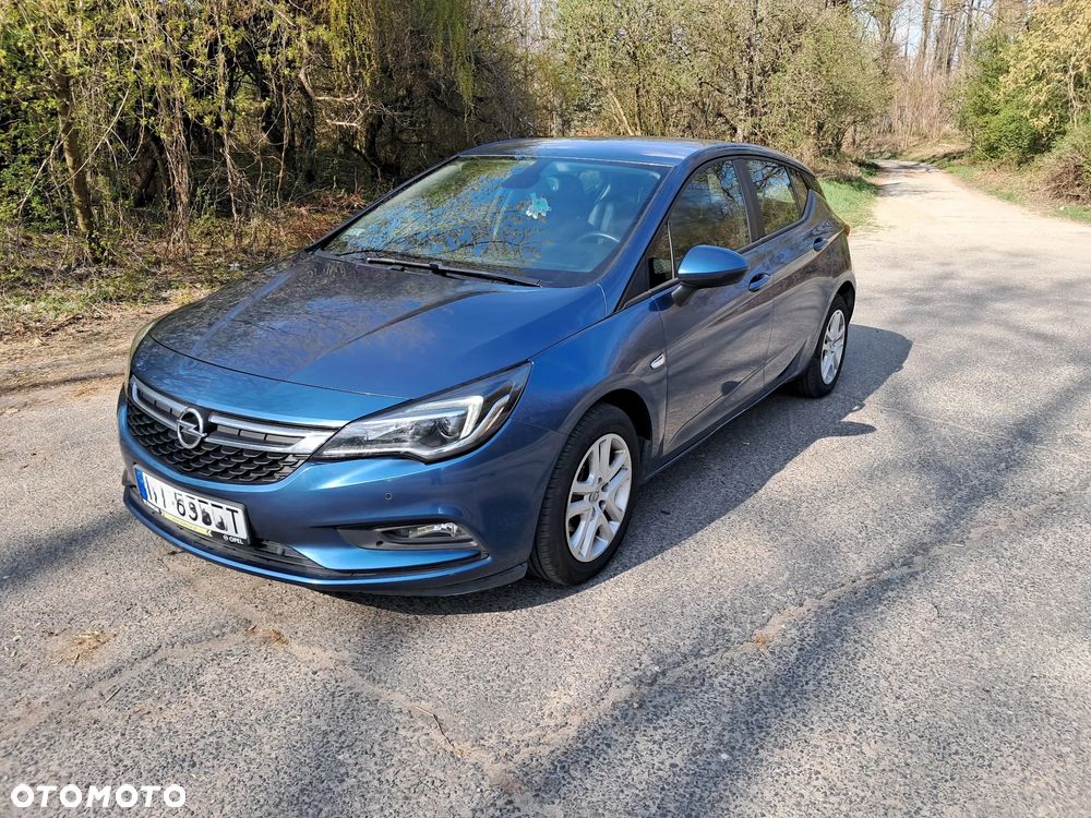 Opel Astra - 2