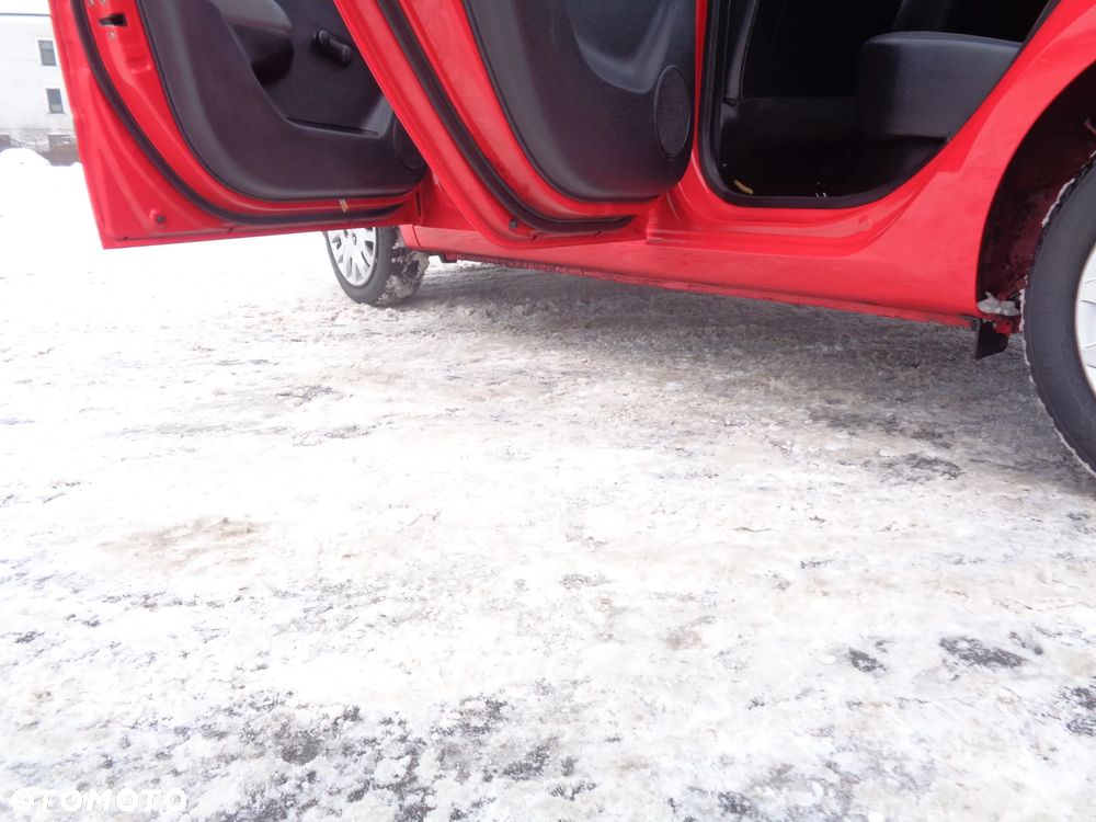 Hyundai i10 1.1 Premium - 18