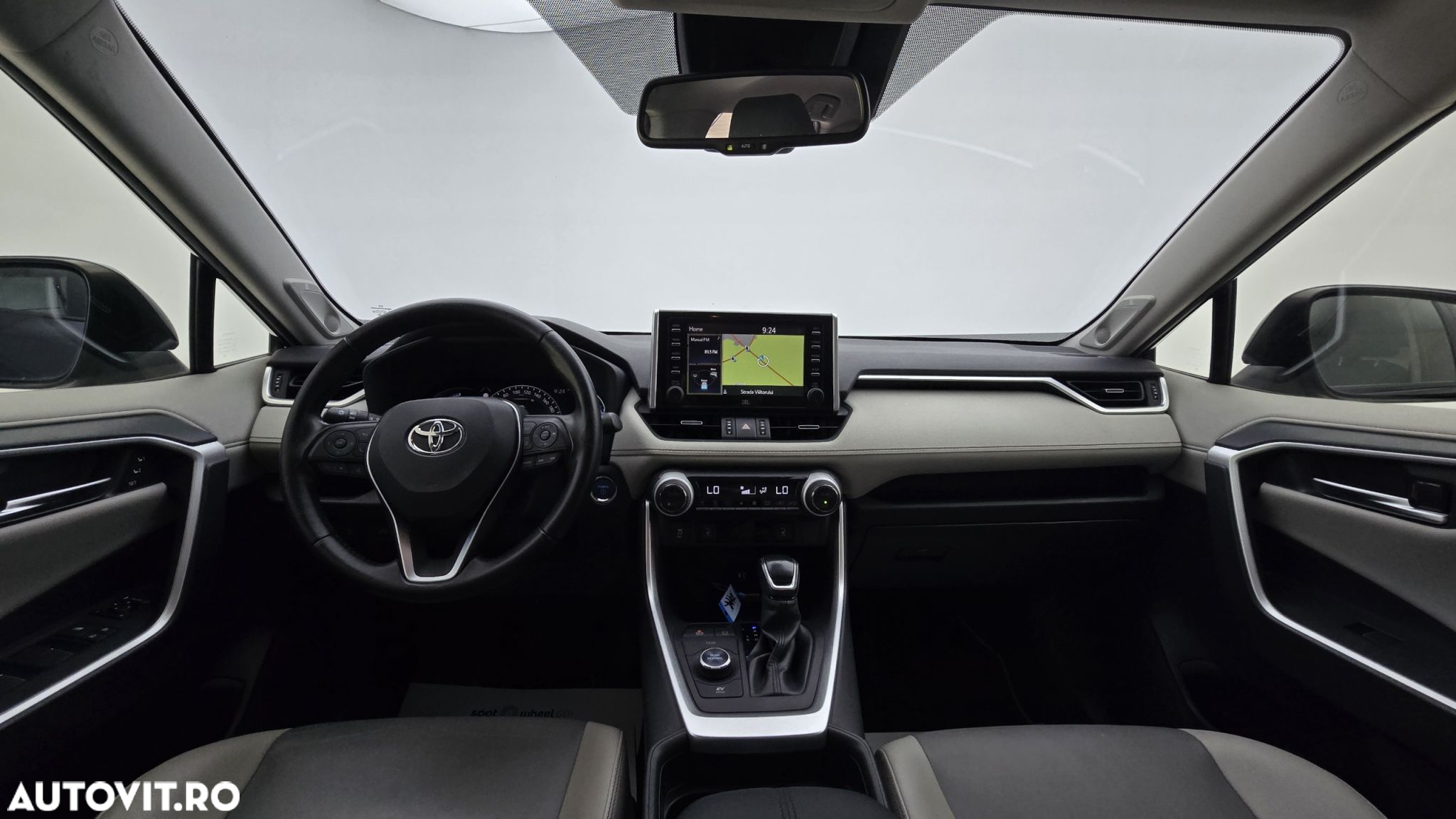 Toyota RAV4 - 14