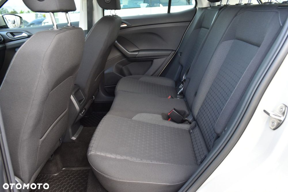 Volkswagen T-Cross - 30