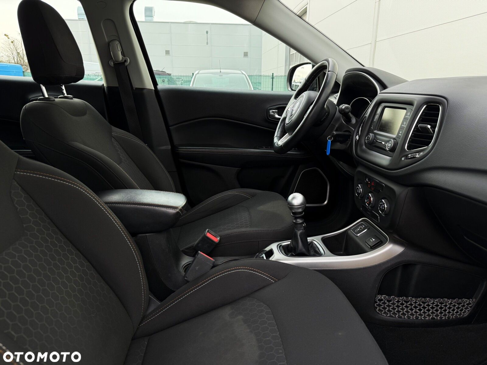 Jeep Compass 1.4 TMair Sport FWD S&S - 25
