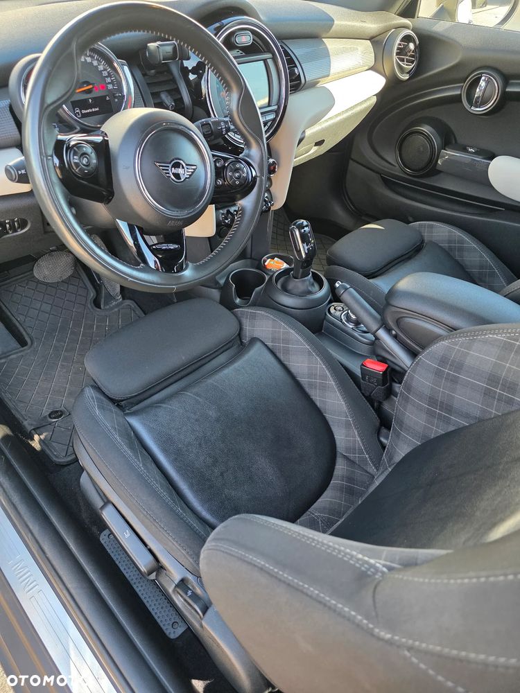 Mini Cooper 2019 photo 4