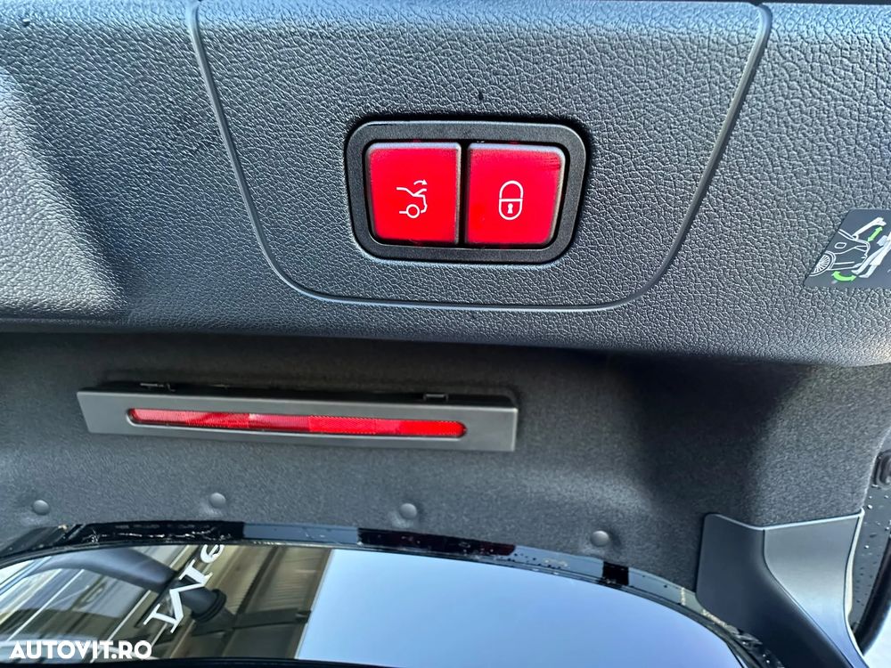Mercedes-Benz CLA 200 - 18