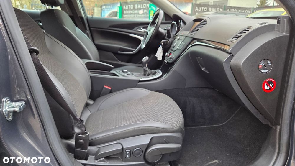 Opel Insignia 1.6 T Cosmo - 32