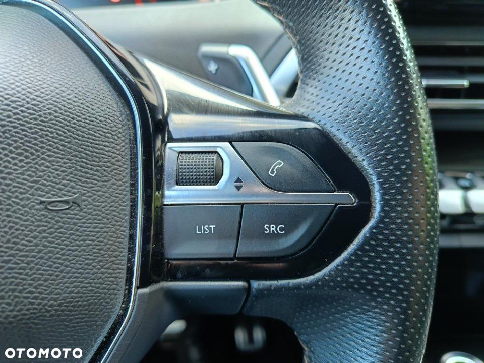Peugeot 5008 - 12