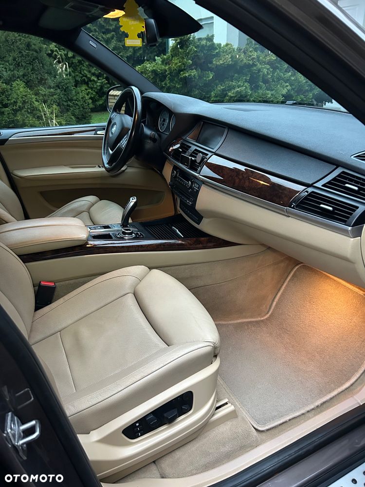 BMW X5 3.5d xDrive - 18