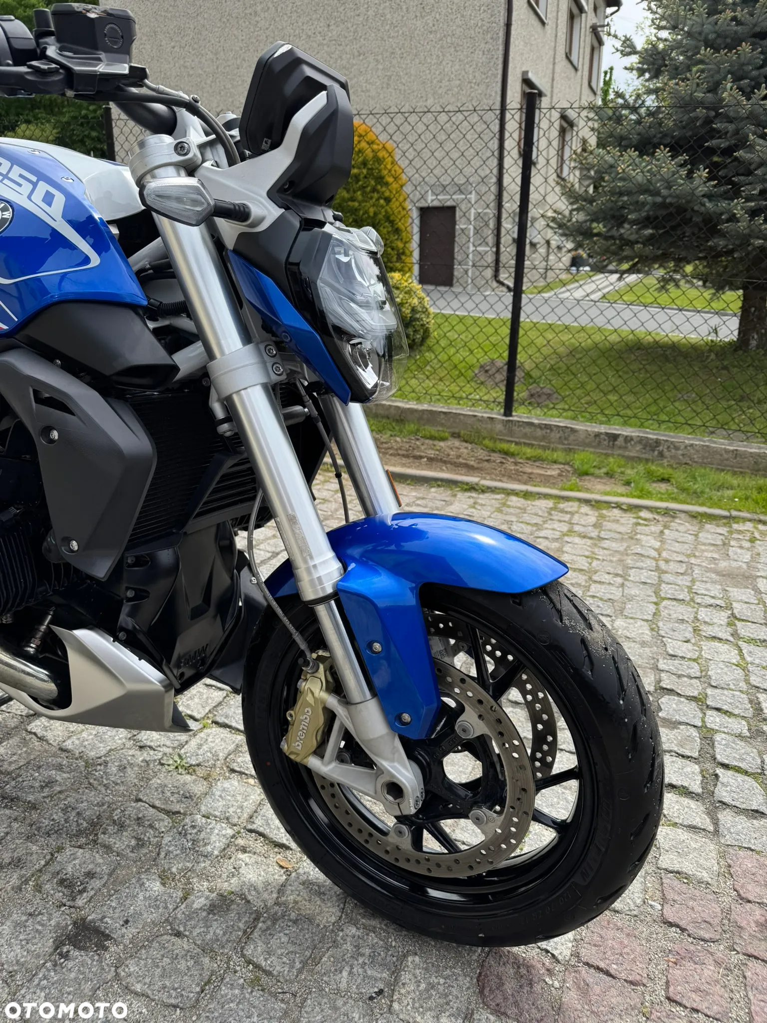 BMW R - 18