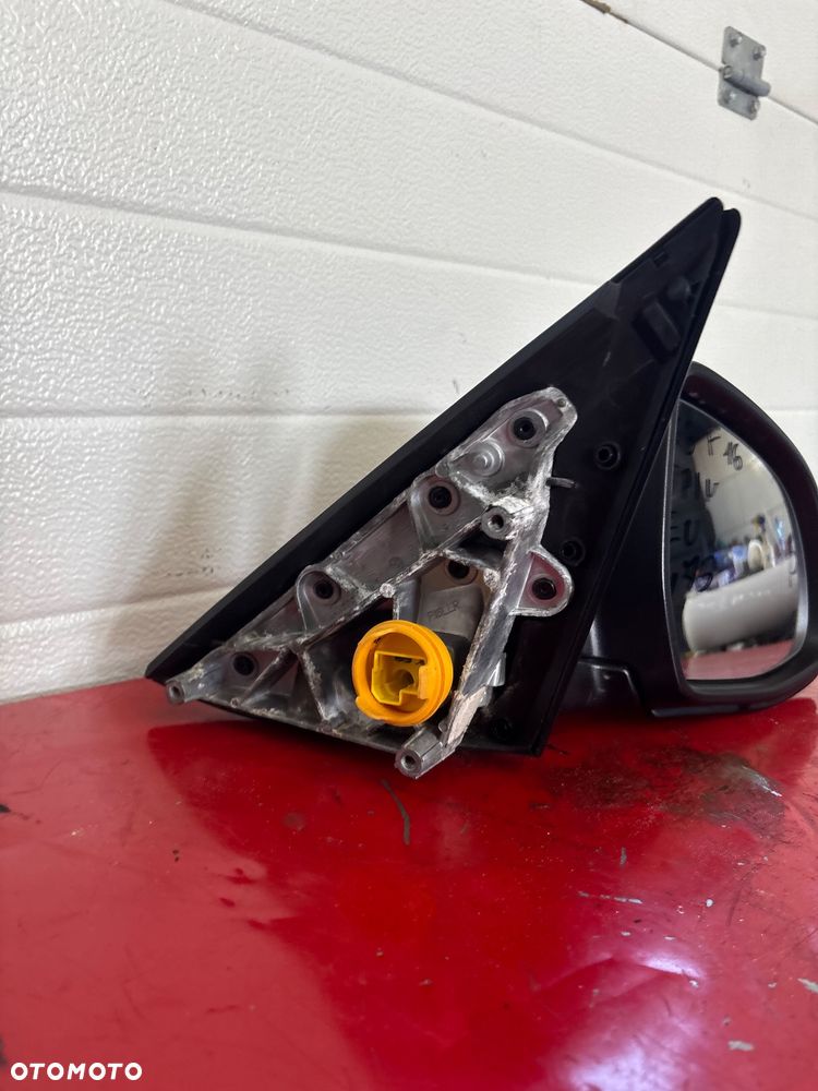 BMW X6 F16 LUSTERKO PRAWE 5 PIN EU 475 - 6