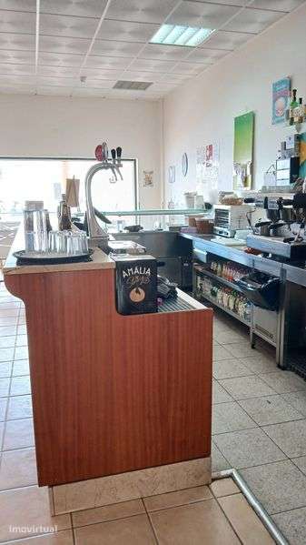 Oportunidade. Trespasse de Snack-bar em pleno funcionamento - Grande imagem: 4/12
