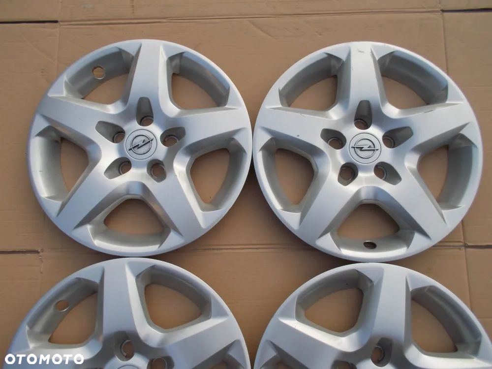 4x Kołpaki 16 Strukturalne Opel Astra H III Zafira B Vectra C Meriva A B 5x110 - 3