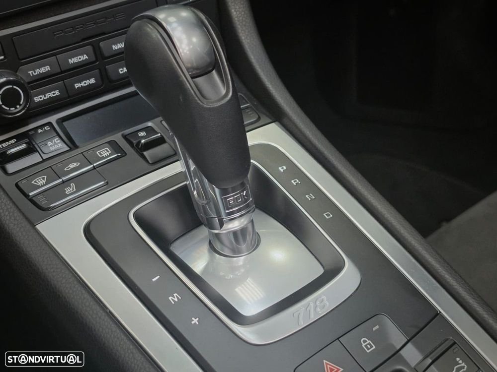 Porsche 718 Boxster 2.0 PDK — fotografia 11