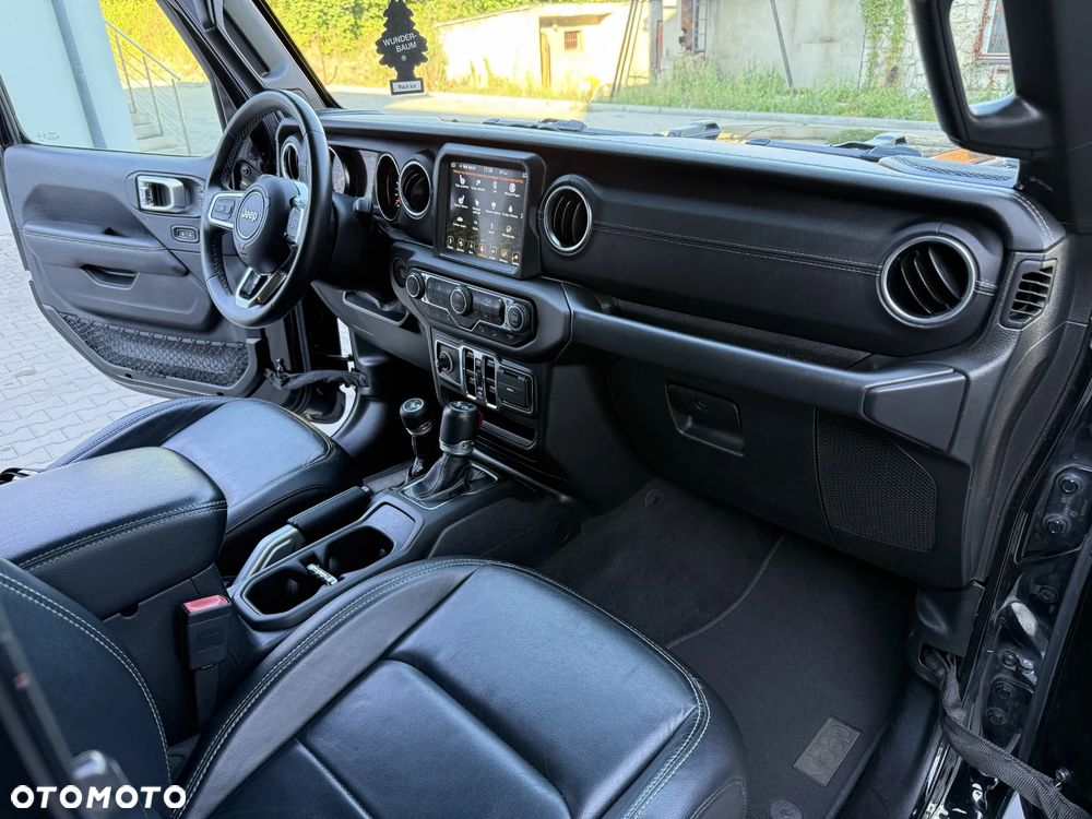 Jeep Wrangler Unlimited GME 2.0 Turbo Sahara - 14