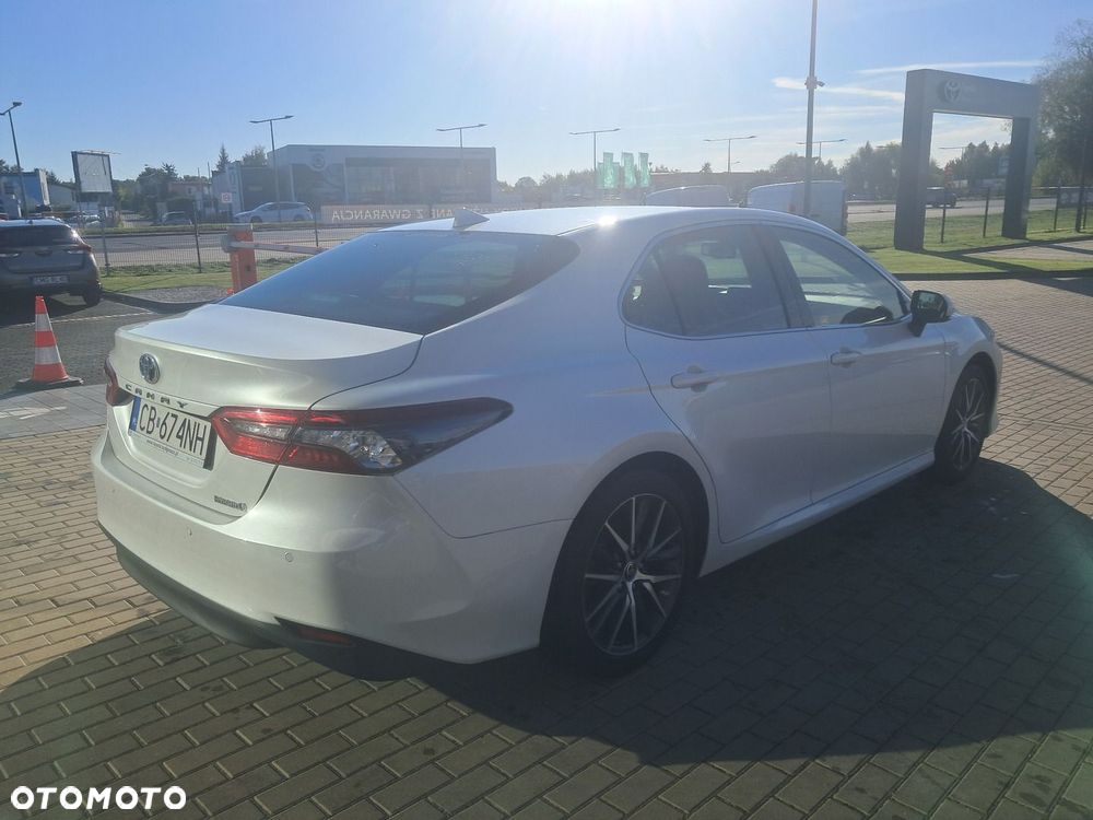 Toyota Camry 2.5 Hybrid Executive CVT - 7