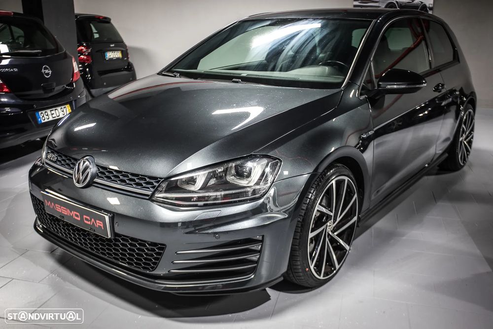 VW Golf GTD (BlueMotion ) DSG - 2