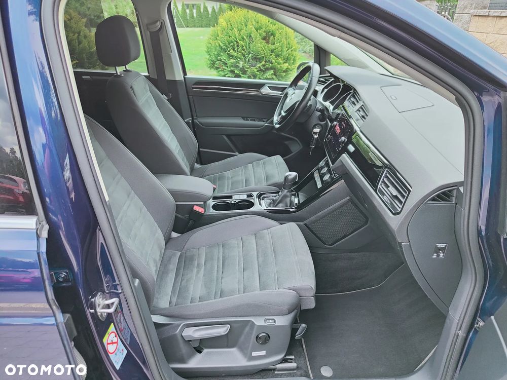 Volkswagen Touran 2.0 TDI SCR DSG Highline - 14