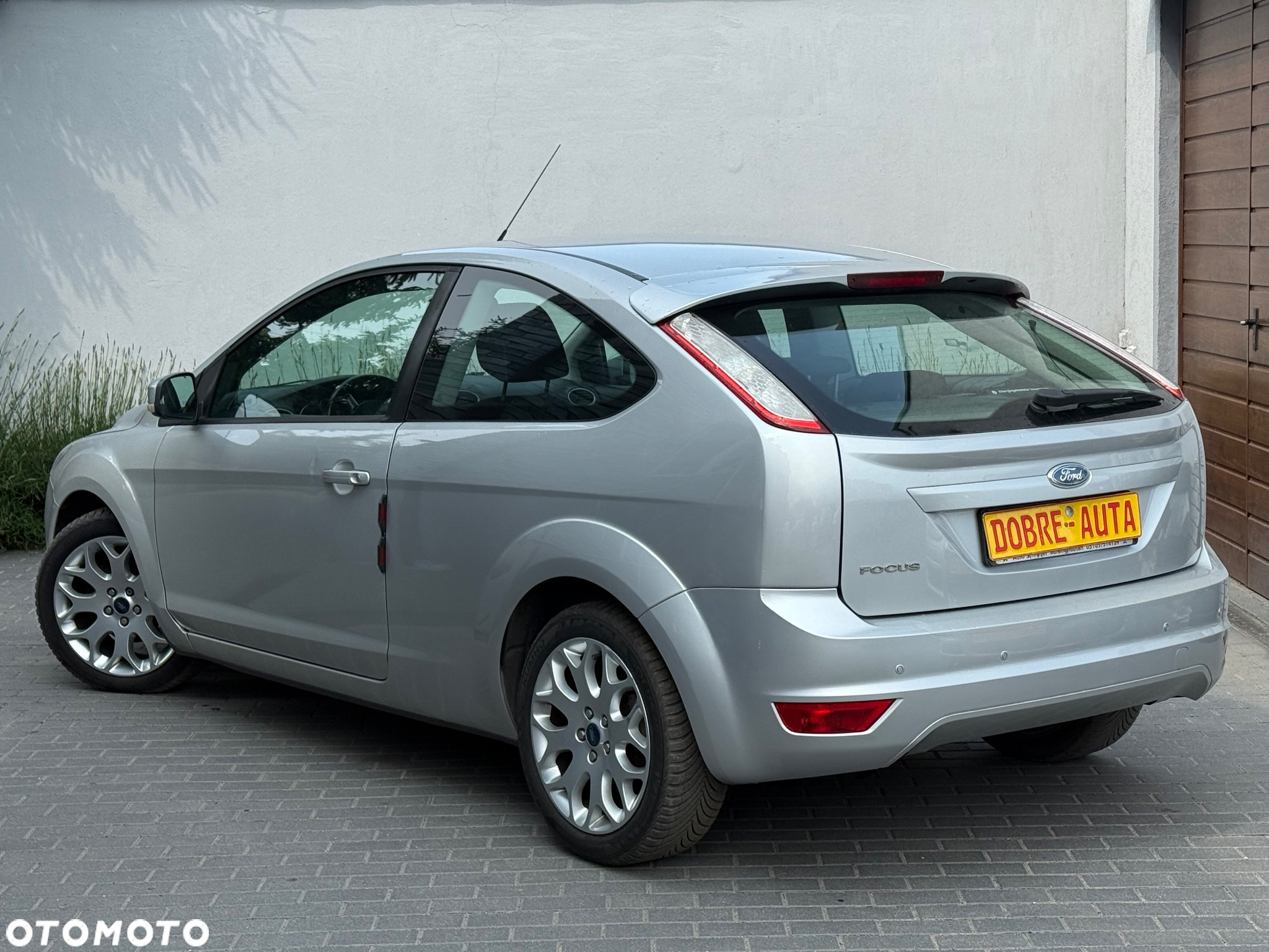 Ford Focus 1.6 Ti-VCT Sport - 28
