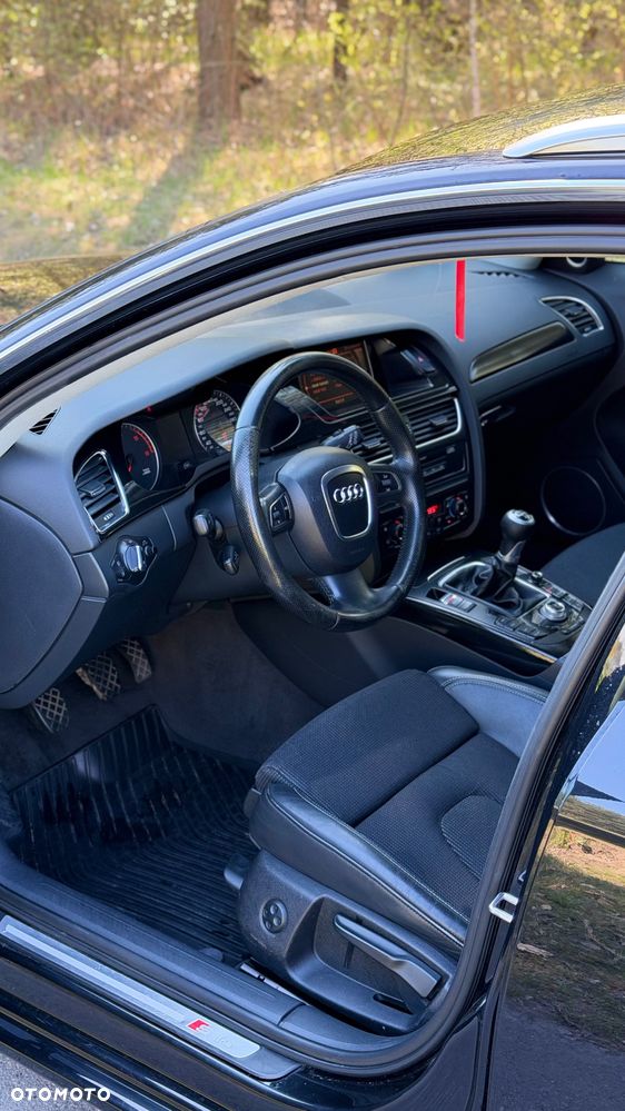 Audi A4 Avant 2.0 TDI DPF - 14