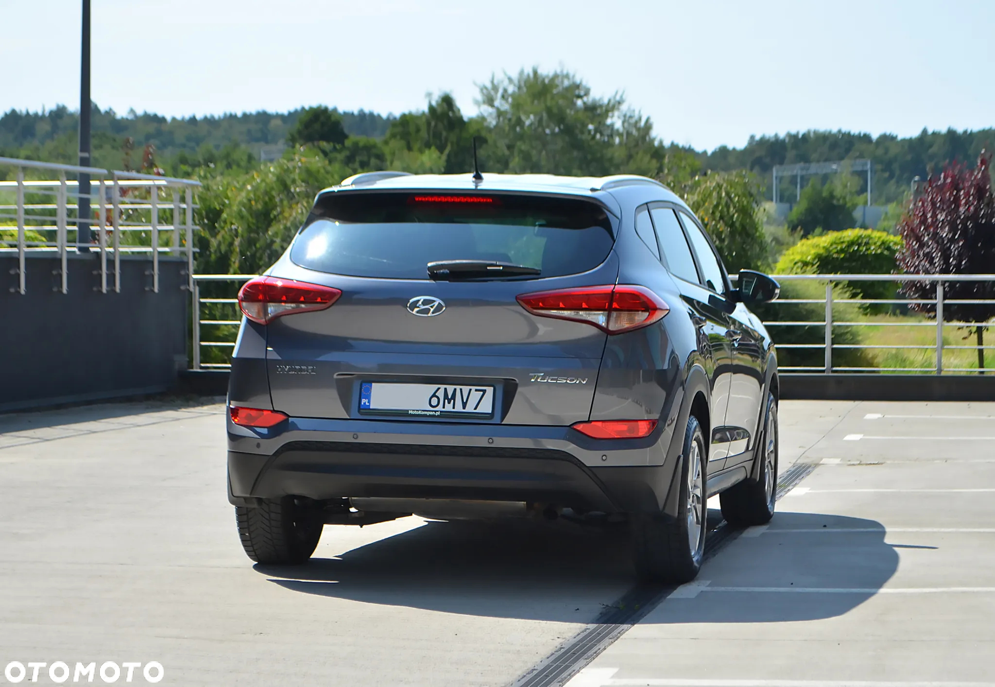 Hyundai Tucson 1.6 GDI BlueDrive Comfort 2WD - 18