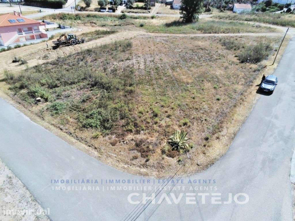 Lote para Construção de Moradia Térrea a cerca de 10 minutos de Tomar - Grande imagem: 3/10