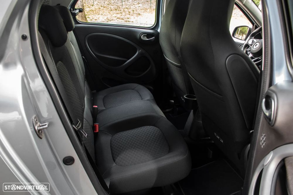 Smart ForFour EQ pulse - 30