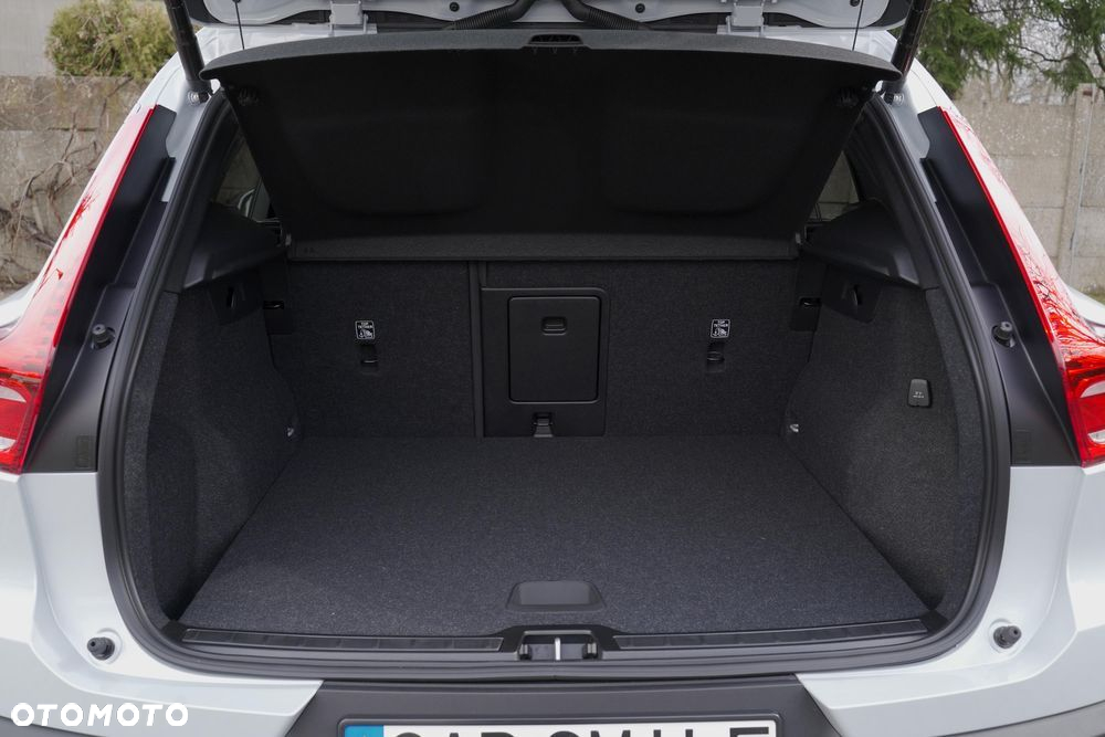 Volvo XC 40 B3 Core - 9