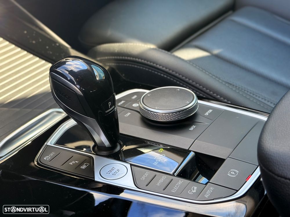 BMW X3 xDrive30e Aut. Luxury Line - 7