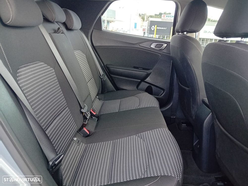 Kia XCeed 1.0 T-GDI Dynamic - 11