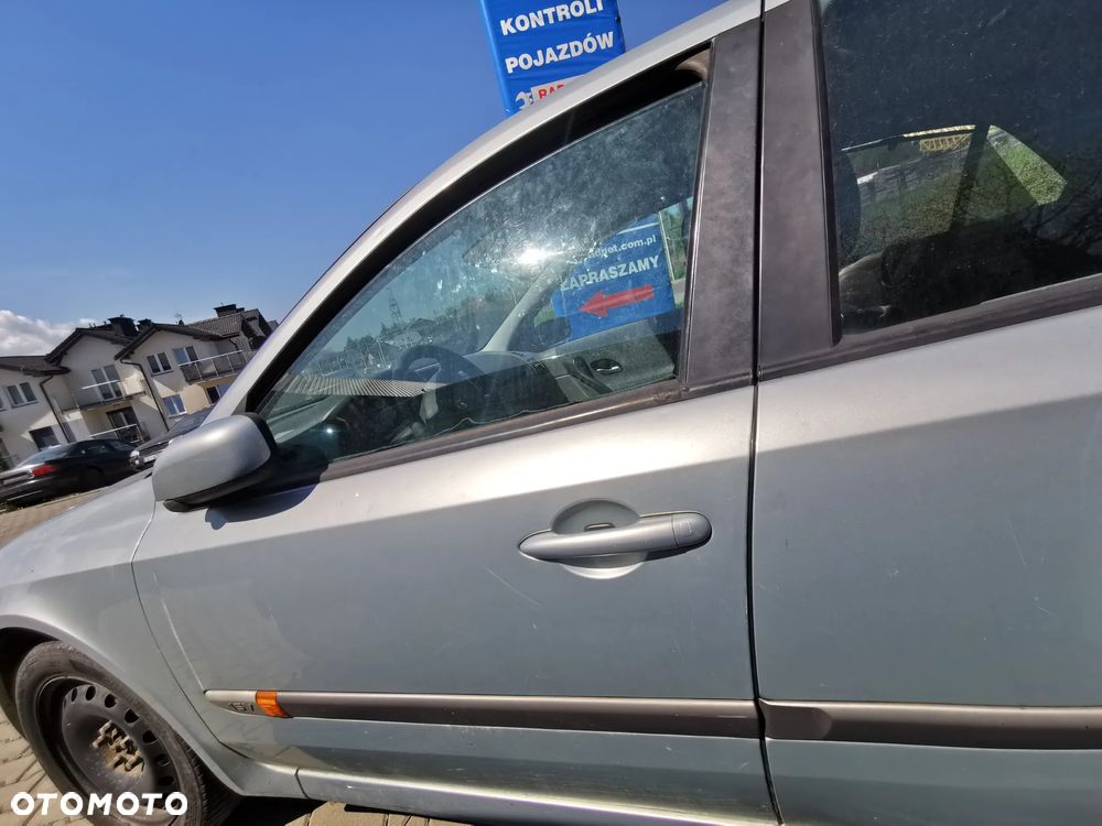 Drzwi Renault Laguna II 2002r - 4