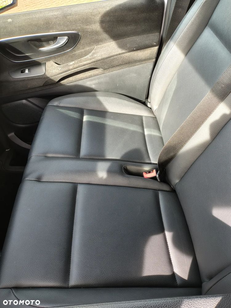 Mercedes-Benz VITO - 38