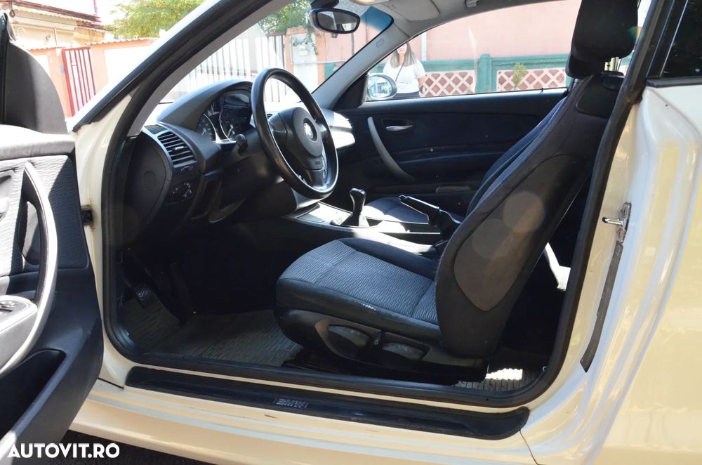 BMW Seria 1 116i - 10